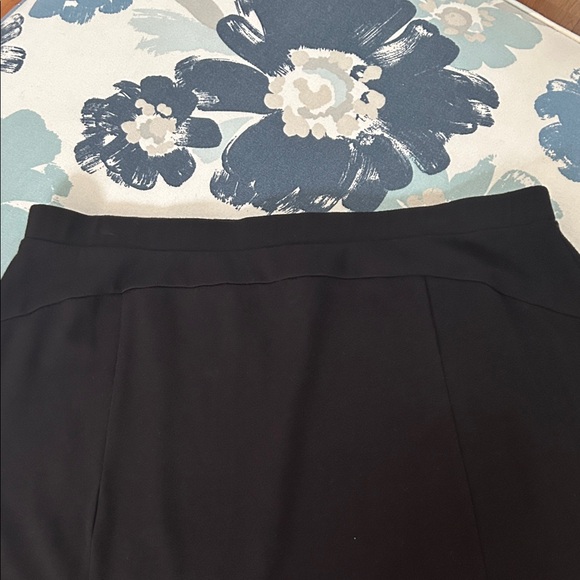 Ellen Tracy Classic Black A-Line Skirt Sz XL - Picture 2 of 7